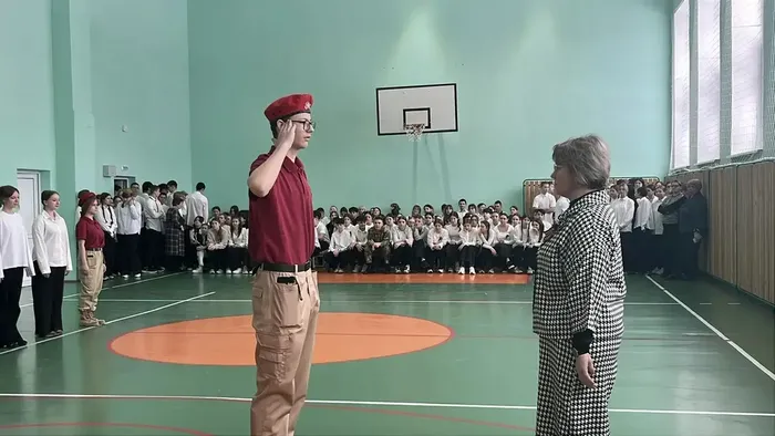 Конкурс строя и песни