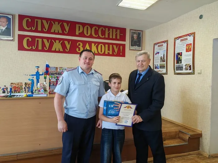 Полицейский дядя Стёпа